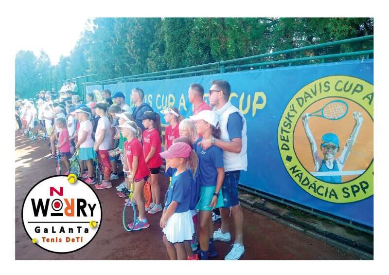 Úvodný ceremoniál Finálového turnaja družstiev do 10 rokov, ktoré náš tím VYHRAL!